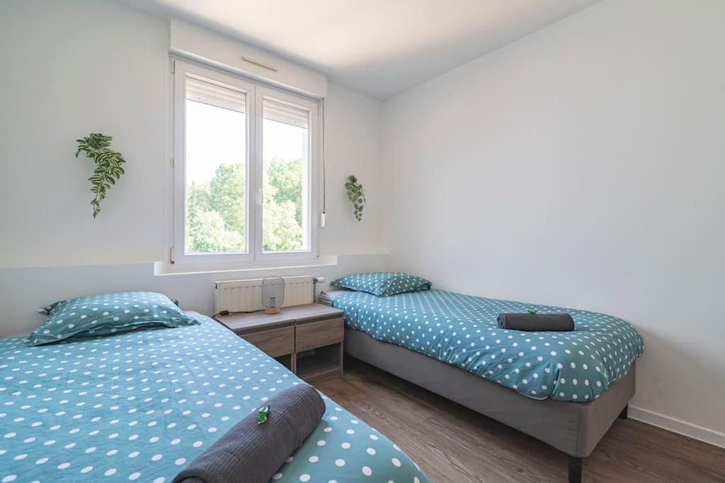 Logis Du Lys Lägenhet Boult-sur-Suippe Exteriör bild