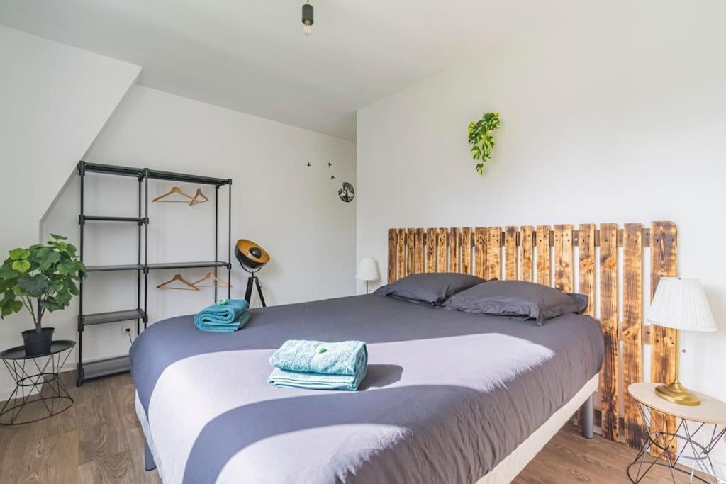 Logis Du Lys Lägenhet Boult-sur-Suippe Exteriör bild